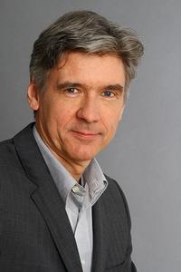 Theorie für die Praxis - Walter Landgraf, itl AG, unterrichtet an der Hochschule München