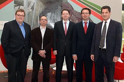 Die Diskutanten: Wolf Lotter (brandeins), Volker Schütz (Horizont), Rainer Beaujean (T-Online), Prof. Bernd W. Wirtz (Euro Lab), Tobias Kirchhofer (BlueMars)