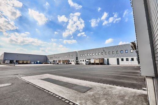 Arvato Supply Chain Solutions_Dortmund ist Standort für die Logistik für Beiersdorf.jpg