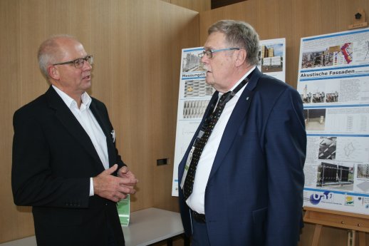 Caparol_Werkstofftag_2018_Akustisch_wirksame_Fassadenlösungen_für_die_Städteplanung.jpg
