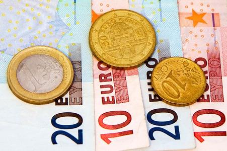 EURO: Faßballmannschaften sind wie Währungen...