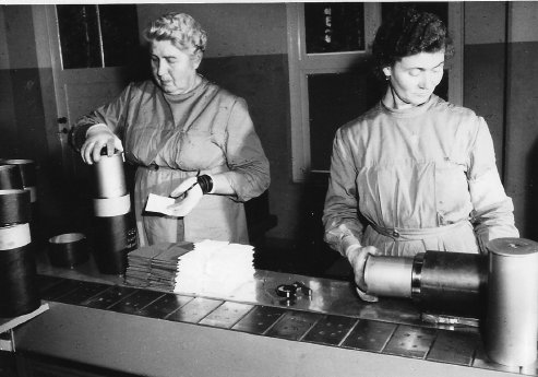 03-Munitionslaborierung-1960er-Jahre.jpg
