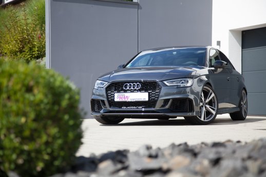 Audi_RS3_KW_V3_Standaufnahme_01.jpg