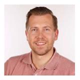 „Wir leben die Digitalisierung und haben die Customer Journey extrem verbessert“, so Florian Scheel, Head of
Customer Experience Solutions bei KLiNGEL. „Mit der intelligenten Software NOVO CxP können wir E-Mailund
Chat-Inhalte schnell automatisiert auslesen - das spart Zeit und Kosten“