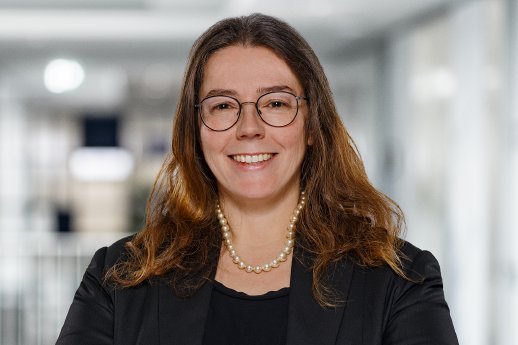 Katrin Krebs Foto.jpg.png