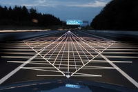 Die durch die Umgebungserfassung verlängerte Knautschzone kann Leben retten, Foto: Mercedes-Benz 