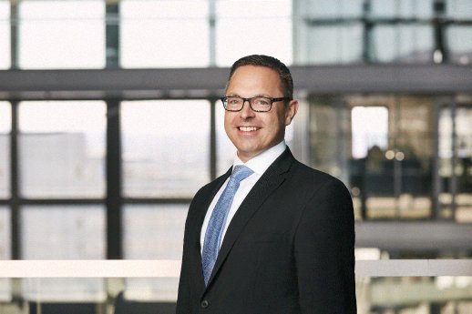 DirkLoscher-de1.gif