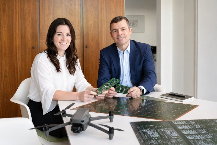 Geschäftsführung (Urheber MakroChroma, KI-optimiert).png