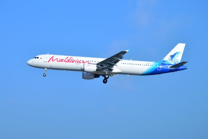 Maldivian Flight-2.jpg