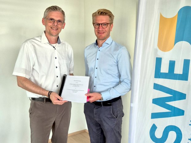 Pressebild_SWE_entscheiden_sich_erneut_für_SIV.AG_Jörg_Zou_Andreas_Lüth_Querformat.jpg