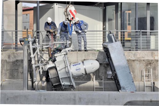 2017-03-29_Voith_Turbine installation_Alte Bleiche.jpg