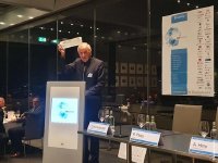 Prof. Dr. E. Barke, (Vorsitzender des edacentrum e.V. bei Gründung bei seinem Vortrag auf der 20-Jahr-Feier des edacentrum