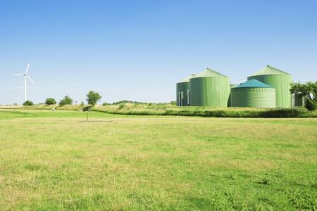 With metal foam, biogas can be desulphurised not only in an environmentally-responsible manner, but for as little as half the cost.
