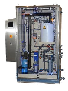 Membran-Elektrolyse DULCO®Lyse zur Erzeugung von chlorat- und chloridarmem DULCO®Lyt 400. Das erzeugte Desinfektionsmittel weist, auch bei wechselnden Bedingungen, einen gleichbleibend hohen FAC Anteil von 400 ppm auf.