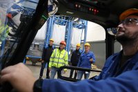 Die GREIWING Logistics for you GmbH übernimmt Logistiktätigkeiten bei der BASF in Schwarzheide. (Foto: BASF Schwarzheide GmbH)