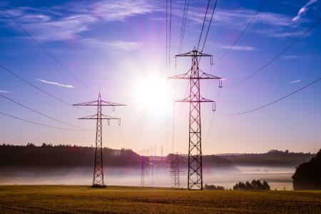 Energiesparen ist nicht schwer: Das nötige Handwerkszeug erlernen Führungskräfte produzierender Unternehmen im Praxisseminar „Energiemanagement in der Produktion“. (Bildlizenz: CC0 Public Domain – Freie kommerzielle Nutzung, kein Bildnachweis nötig)