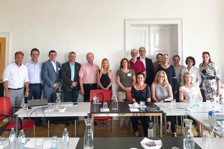 Beim Innovationstag in Wien tauschten sich Vertreter von acht Versicherungsunternehmen rund um das Thema Beschwerdemanagement aus. Foto: CURSOR.