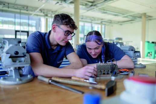Bürkert_PM_75 Jahre Ausbildung.jpg