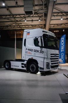 New F-MAX mit klasik Spiegel.jpg