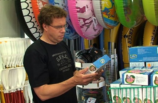 Kauf von Wasserspielzeug und Schwimmlernhilfen.jpg