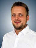 Thorben Röhrs ist Business Intelligence Consultant bei ams.Solution und leitet den Themenbereich Nachhaltigkeit. Thorben Röhrs ist Business Intelligence Consultant bei ams.Solution und leitet den Themenbereich Nachhaltigkeit.