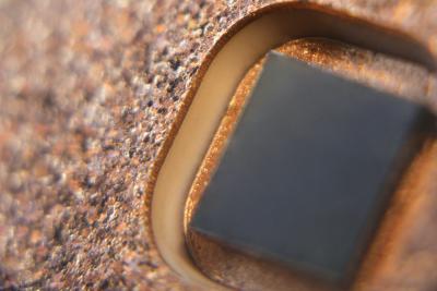 Wide-Bandgap-Device Ceramic-Embedding-Technology / copyright-FraunhoferIISB