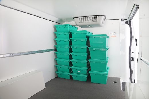 Winter_Pharma-Transporter_Laderaum.jpg