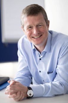 Kai Acker.jpg