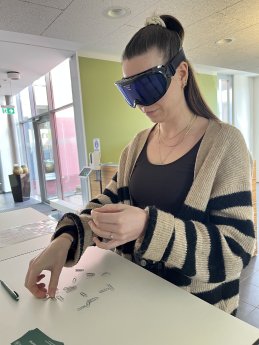 Erschwerte Bedingungen mit der Müdigkeitsbrille.JPG