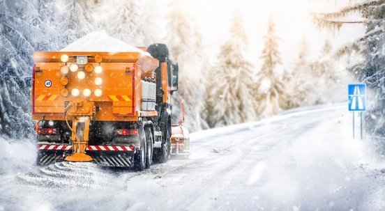 04_Winterdienst_Schneepflugl_GPSoverIP_Telematik-Markt_web.jpg