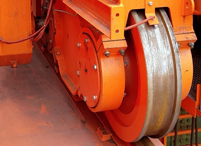 Bild Kranfahrwerk.png